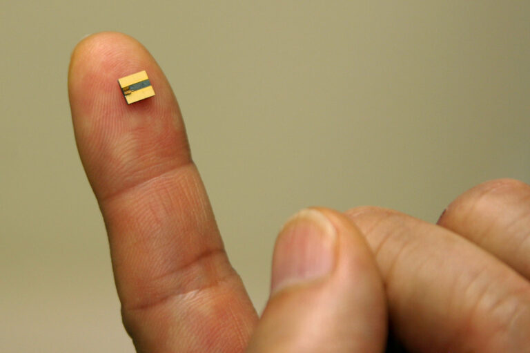 UV Laser Diode on a Chip-on-Submount Header